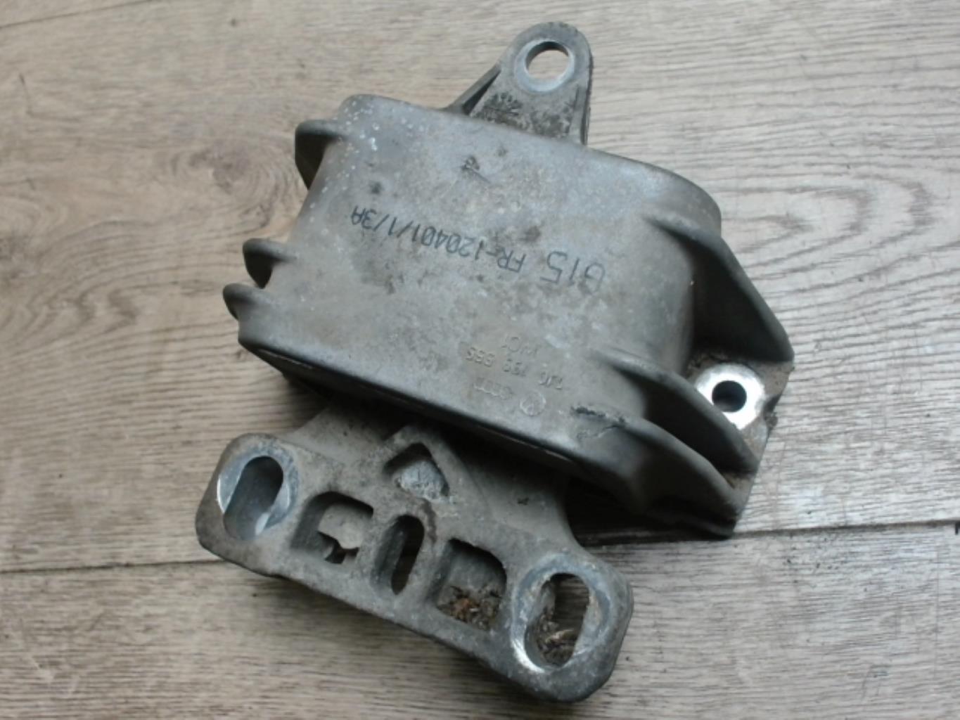 Support moteur gauche VOLKSWAGEN GOLF 4 Diesel - 1