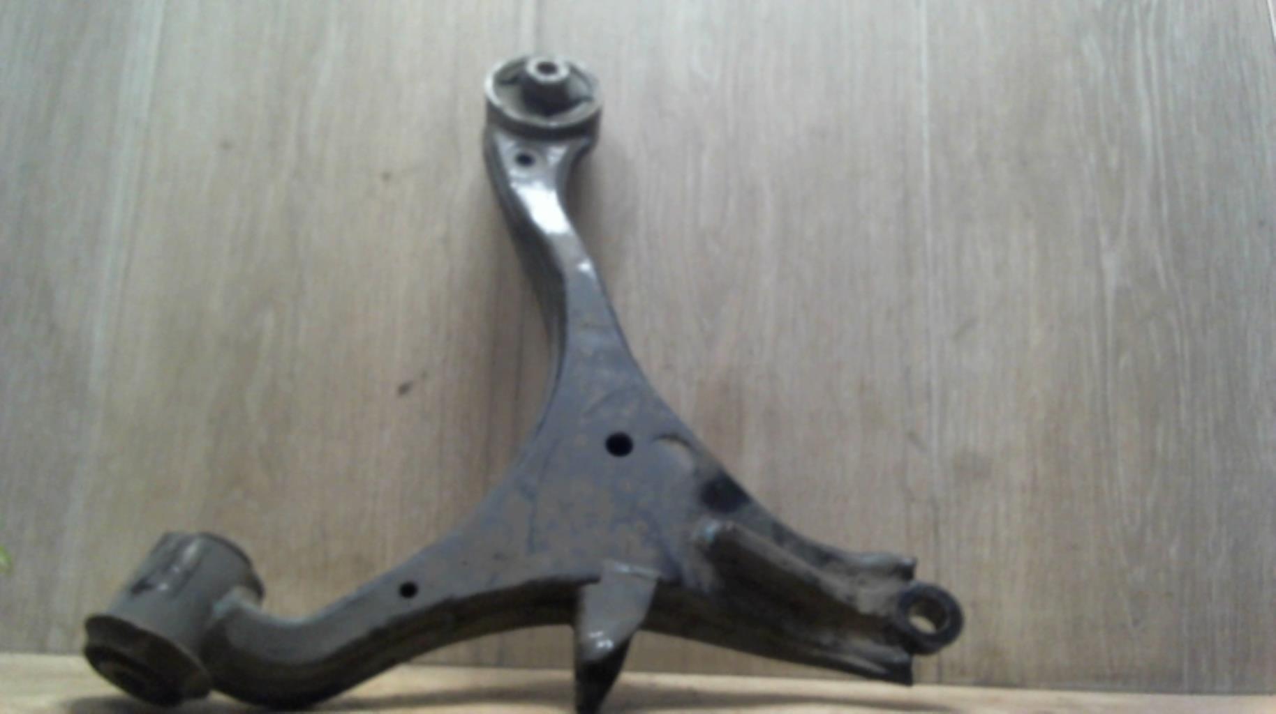 Triangle avant droit HONDA CIVIC 7 PHASE 1 Diesel - 1