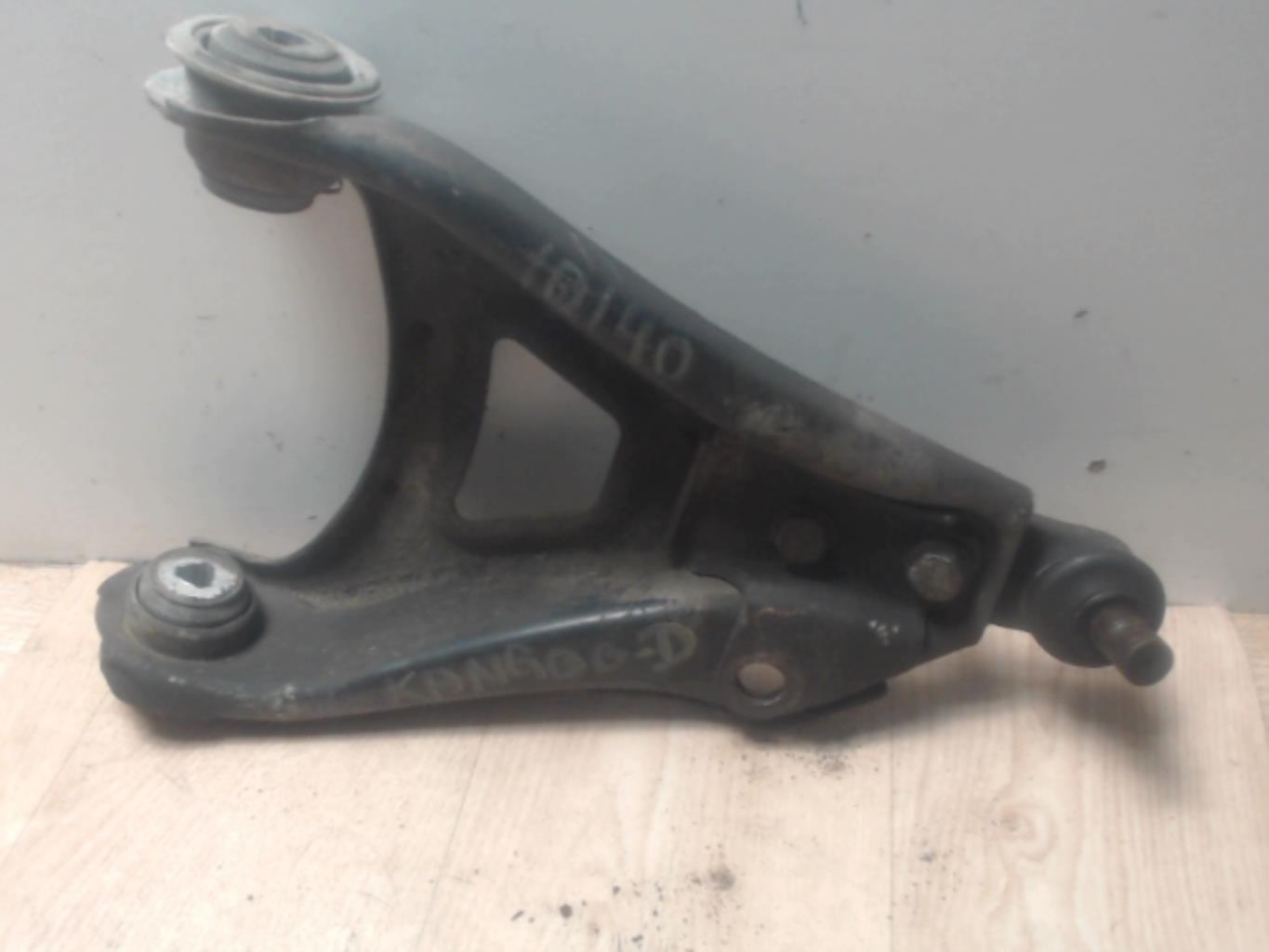 Triangle avant droit RENAULT KANGOO 1 PHASE 1 Diesel - 1