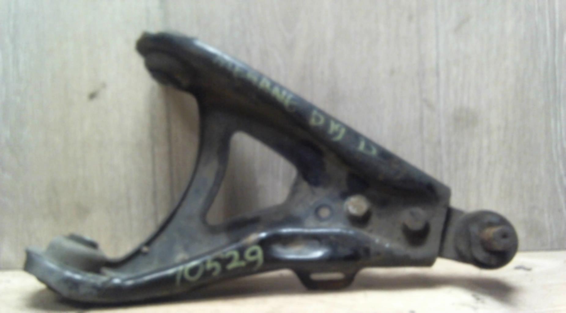 Triangle inferieur avant droit RENAULT MEGANE 1 PHASE 2 Diesel - 1