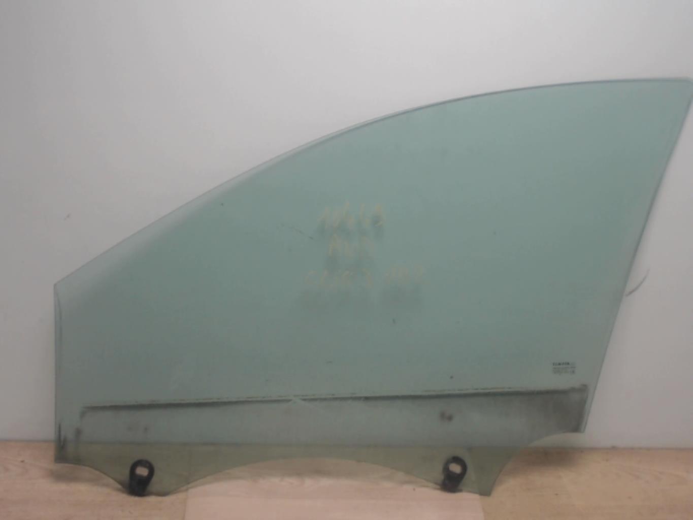 Vitre avant droit RENAULT CLIO 3 PHASE 2 Diesel - 1