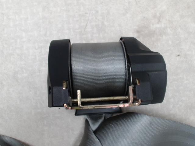 Ceinture arriere centrale RENAULT CLIO 2 PHASE 2 Diesel - 1