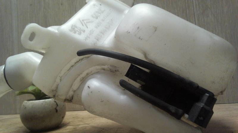 Vase de lave glace PEUGEOT 207 PHASE 1 BREAK Essence - 1