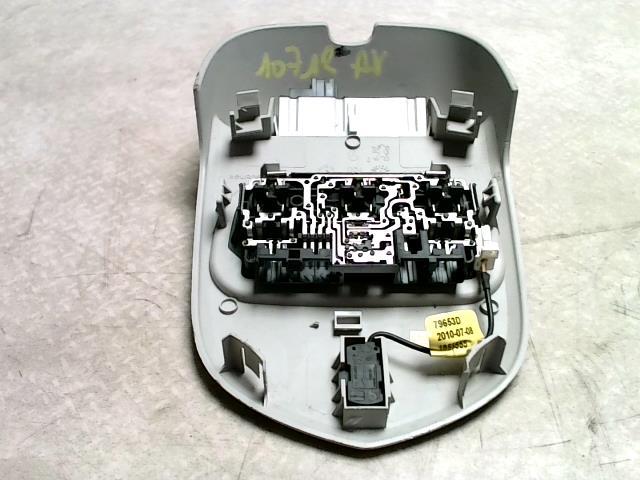 Eclairage de plafonnier PEUGEOT 5008 1 PHASE 1 Diesel - 1
