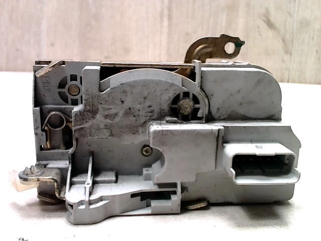 Serrure avant droit CITROEN C5 1 PHASE 2 Diesel - 1