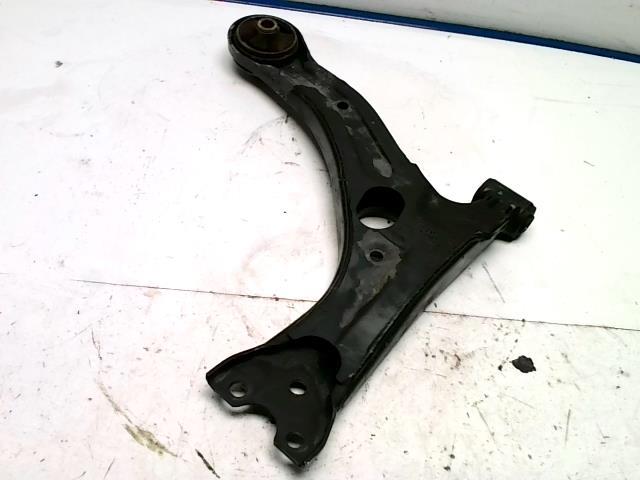 Triangle avant gauche TOYOTA COROLLA VERSO 2 PHASE 1 Diesel - 1