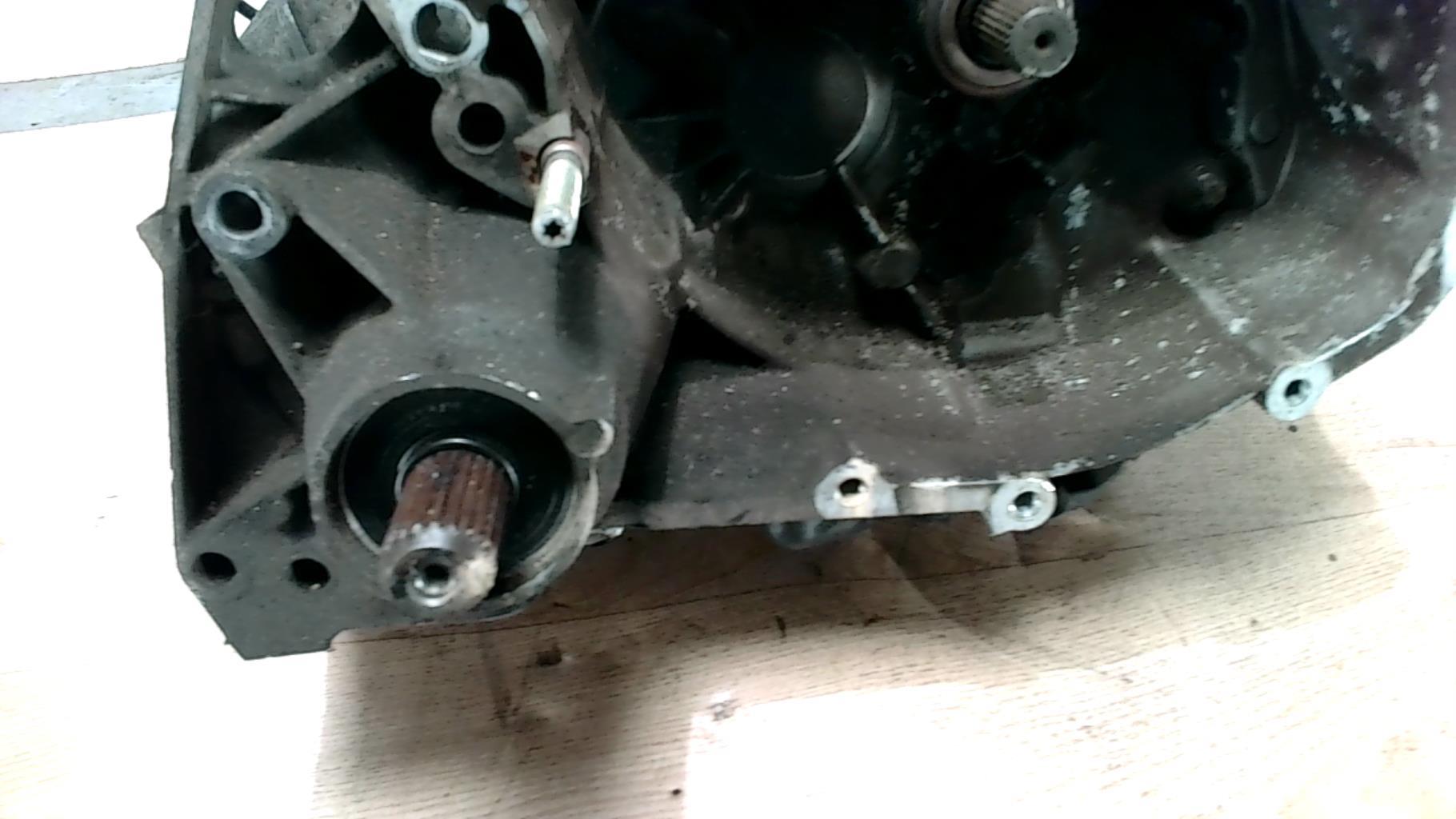 Boite de vitesses RENAULT CLIO 2 PHASE 2 Essence - 1