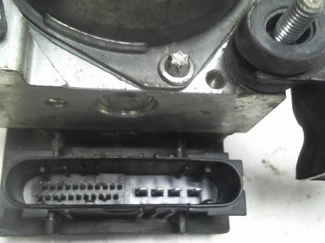 Bloc ABS (freins anti-blocage) RENAULT CLIO 3 PHASE 1 Diesel - 1