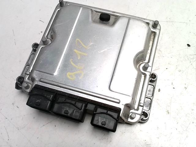 Calculateur CITROEN C5 1 PHASE 1 Diesel - 1