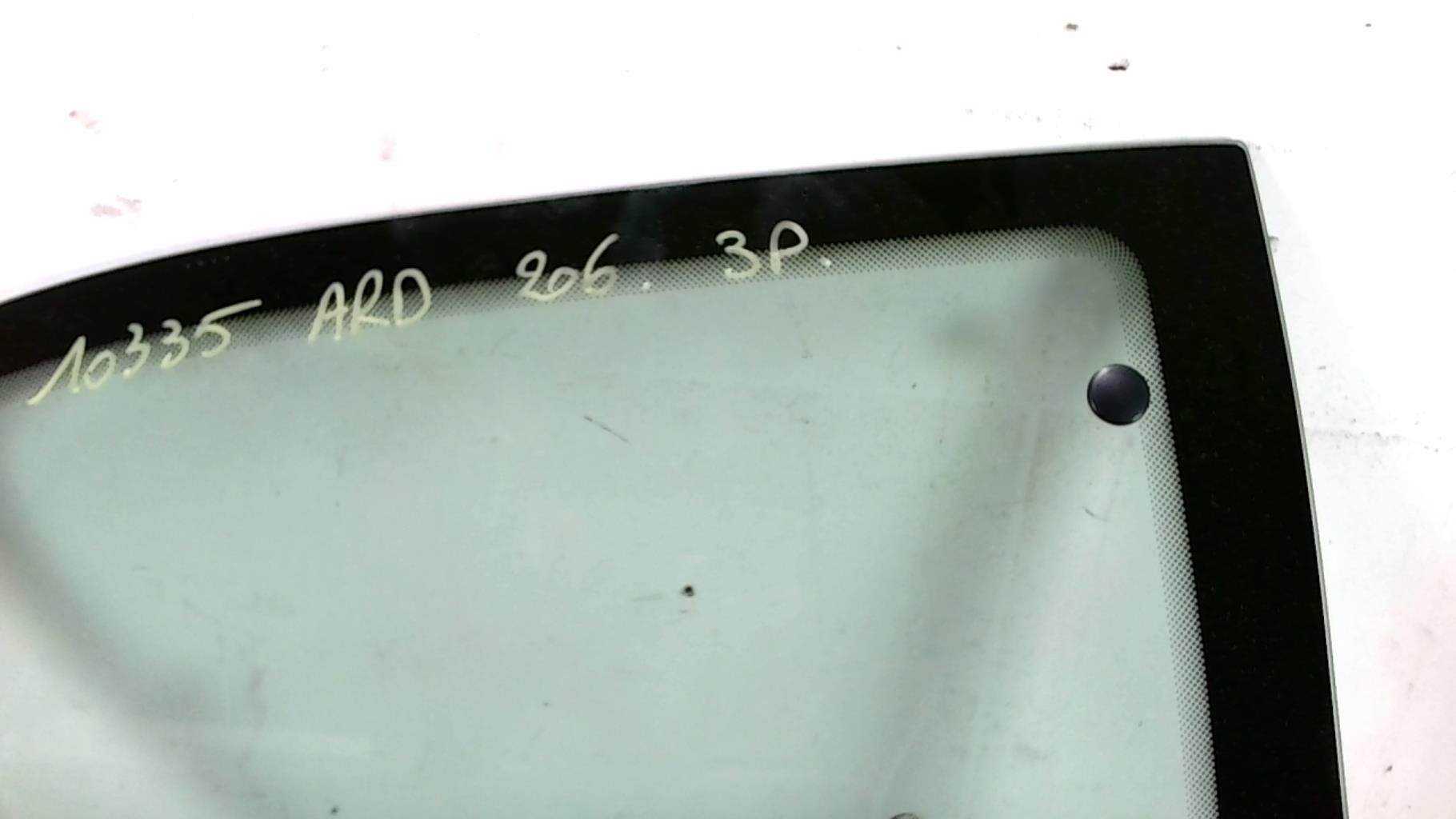 Custode arriere droit PEUGEOT 206 PHASE 1 Essence - 1
