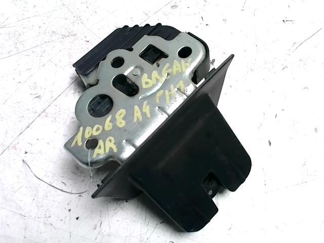 Fermeture centralisee coffre AUDI A4 3 AVANT PHASE 1 BREAK Diesel - 1