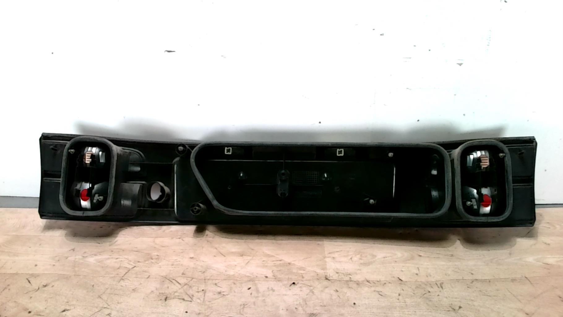 Baguette de coffre RENAULT LAGUNA 1 PHASE 2 Diesel - 1