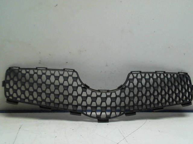 Grille de calandre TOYOTA YARIS 2 PHASE 1 Diesel - 1