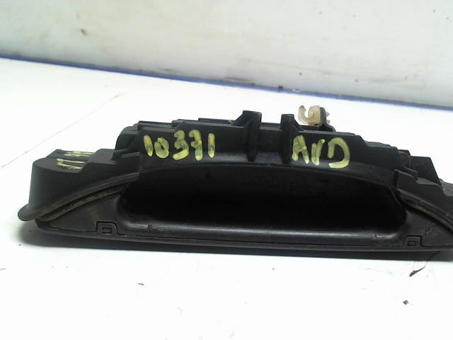Poignee porte avant droit AUDI A6 2 PHASE 1 Diesel - 1