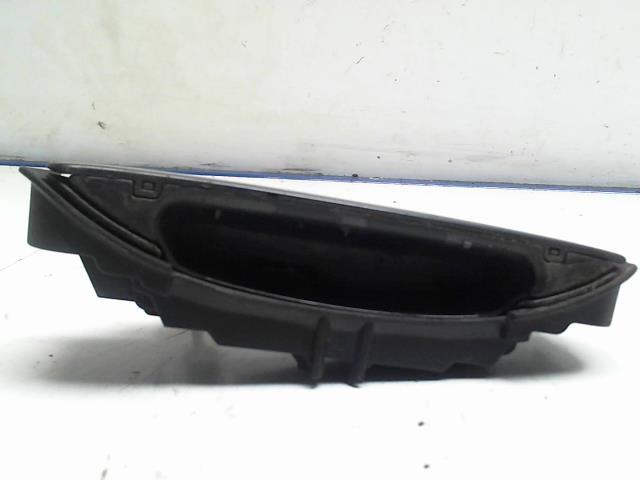 Poignee porte arriere droit AUDI A6 2 PHASE 1 Diesel - 1