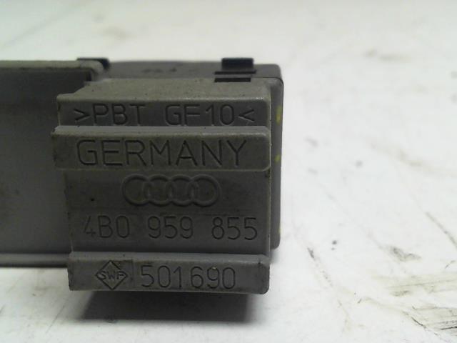 Bouton/Interrupteur AUDI A6 2 PHASE 1 Diesel - 1