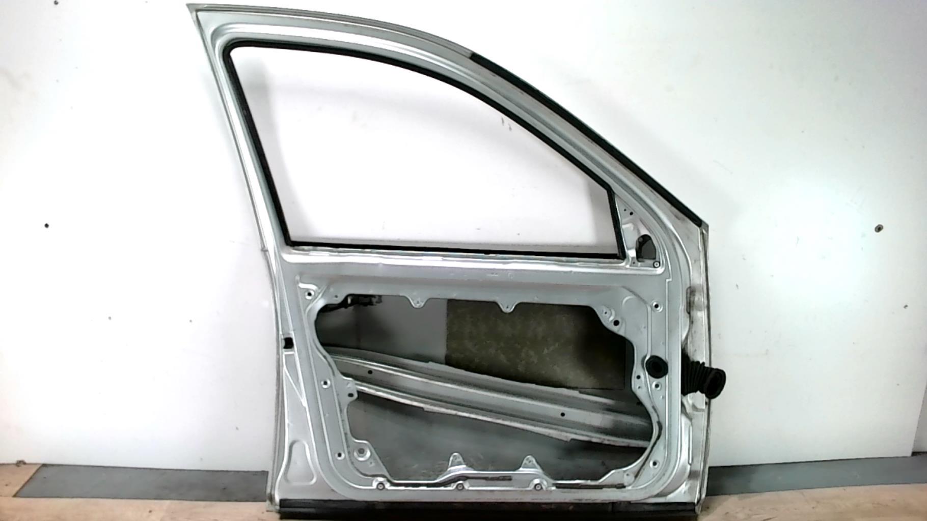 Porte avant gauche VOLKSWAGEN BORA Essence - 1