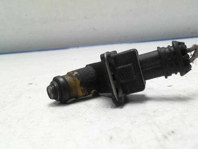Injecteurs RENAULT SCENIC 1 PHASE 2 Essence - 1