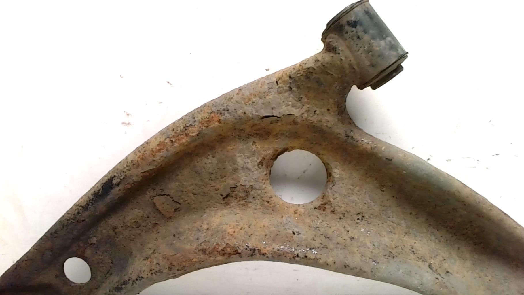 Triangle avant gauche TOYOTA YARIS 2 PHASE 1 Diesel - 1