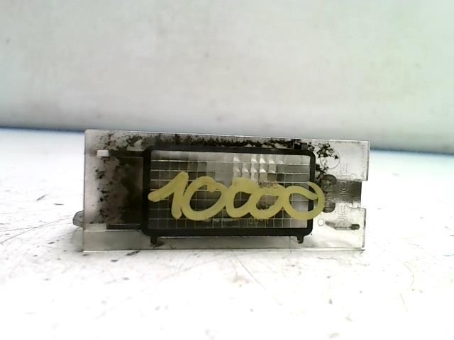 Eclairage de plaque RENAULT LAGUNA 2 PHASE 2 Essence - 1
