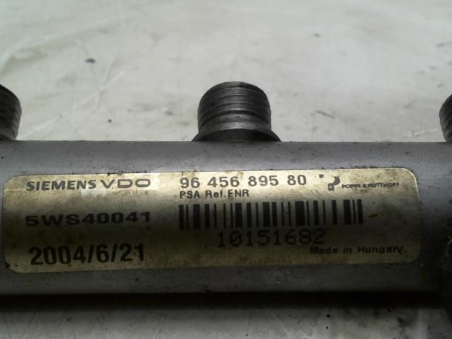 Rampe injection PEUGEOT 807 Diesel - 1