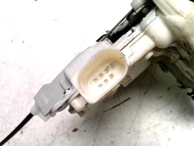 Serrure avant droit SEAT EXEO ST BREAK Diesel - 1