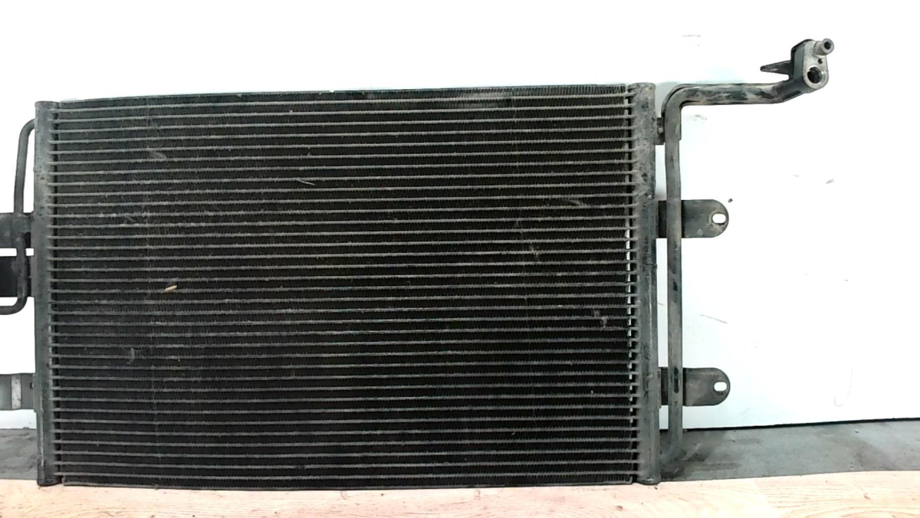 Radiateur clim VOLKSWAGEN BORA Essence - 1