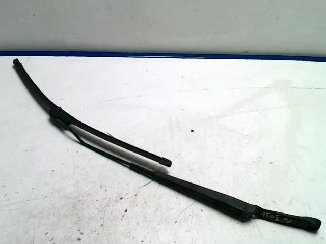 Bras essuie glace avant gauche AUDI A3 1 PHASE 2 Essence - 1