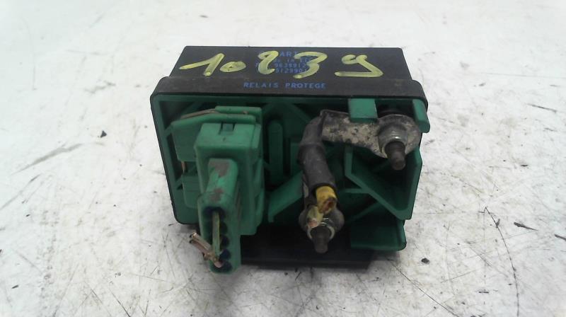 Boitier de prechauffage PEUGEOT 307 PHASE 1 Diesel - 1