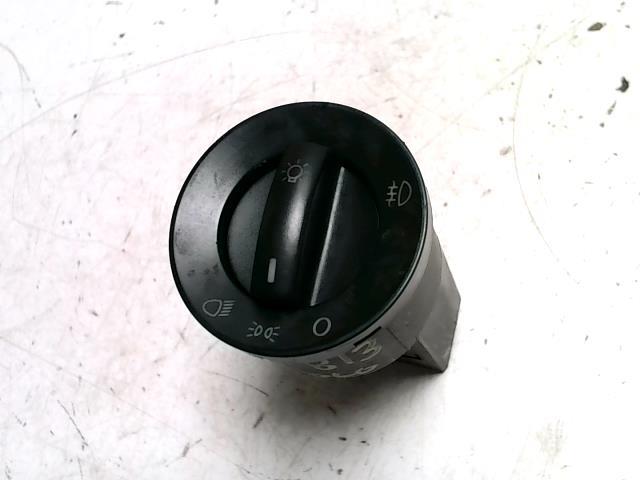 Commande de phare VOLKSWAGEN POLO 4 PHASE 1 Essence - 1