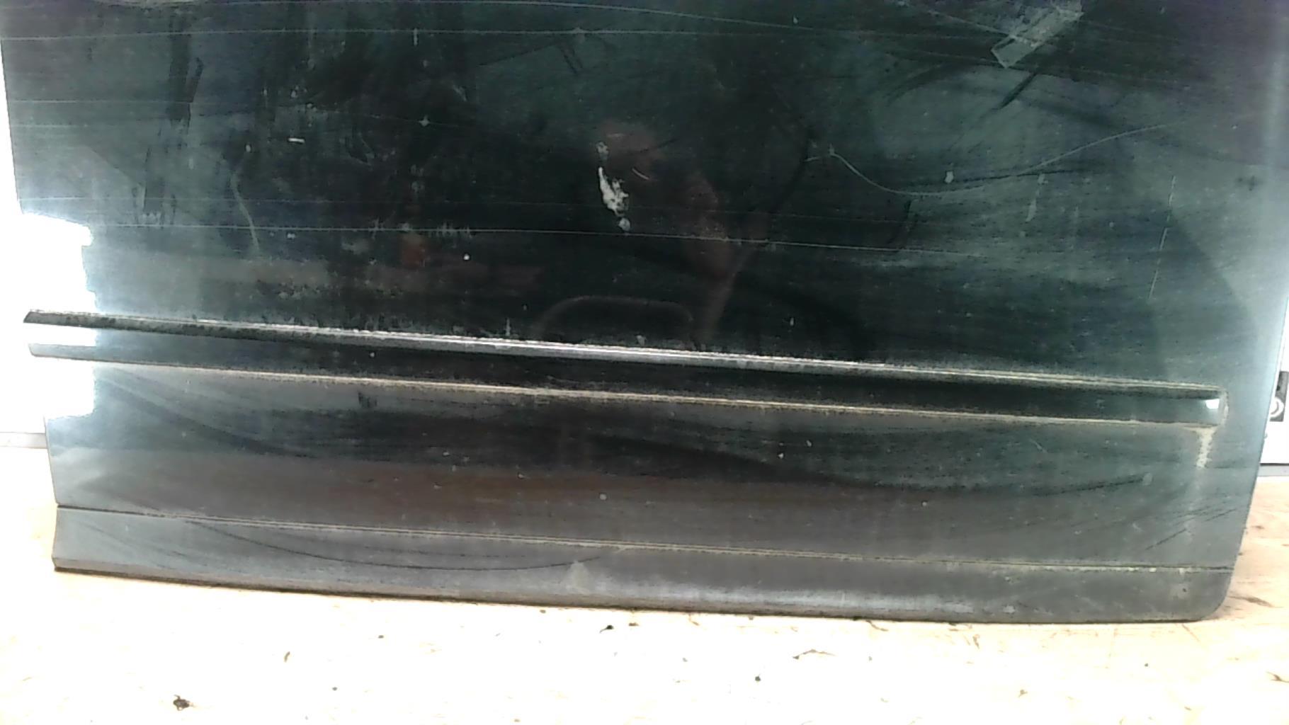 Porte avant droit AUDI A4 2 AVANT PHASE 2 BREAK Diesel - 1