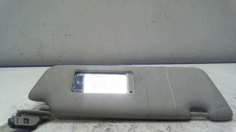 Pare soleil droit AUDI A4 2 AVANT PHASE 2 BREAK Diesel - 1
