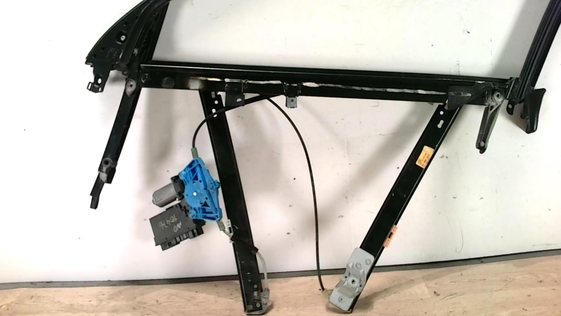 Leve vitre electrique avant droit SEAT EXEO ST BREAK Diesel - 1