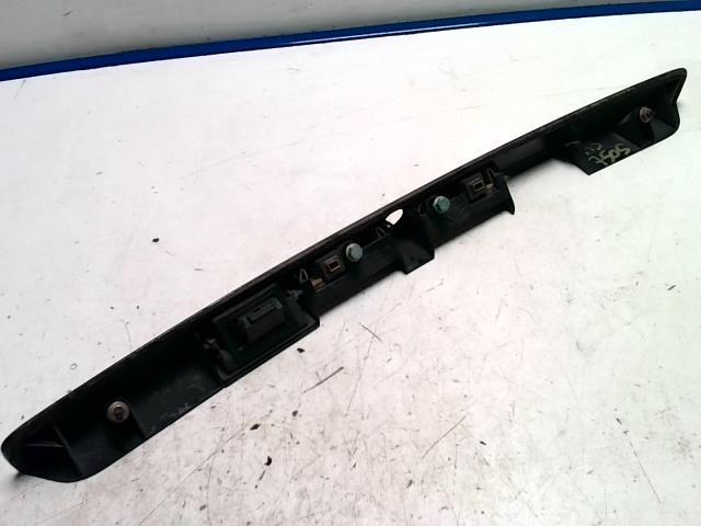 Baguette de coffre AUDI A3 1 PHASE 2 Essence - 1