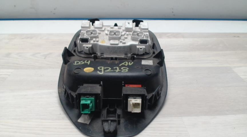 Eclairage de plafonnier CITROEN DS4 PHASE 1 Essence - 1