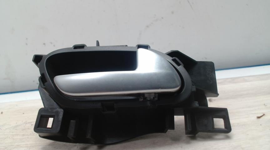 Poignee interieur avant droit CITROEN C5 2 Diesel - 1