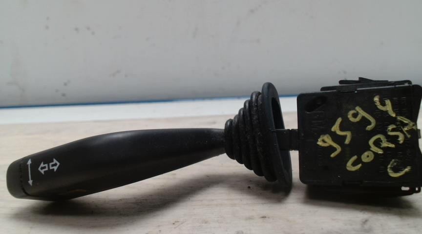 Commodo phare OPEL CORSA C PHASE 1 Essence - 1