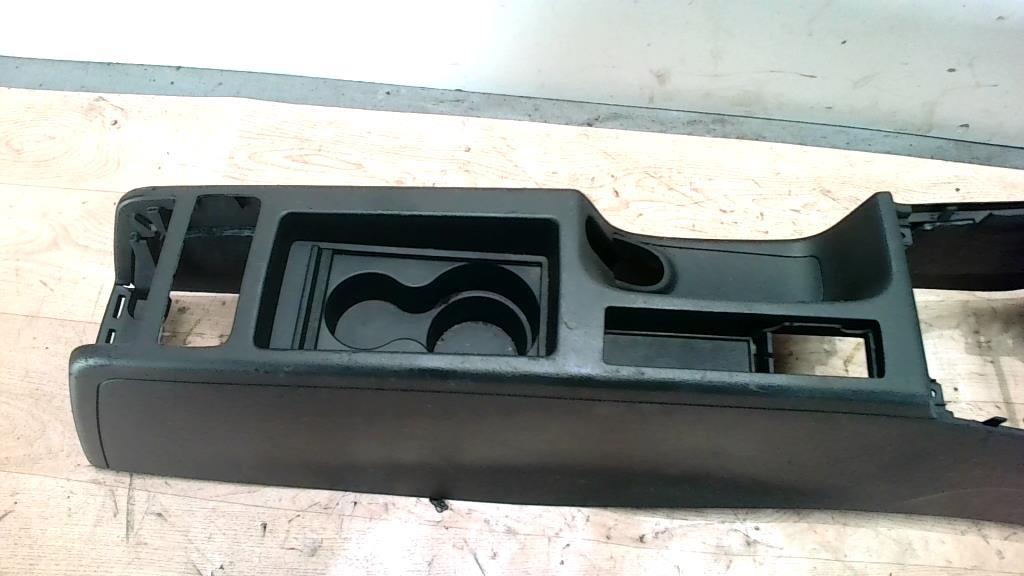 Console central (interieur plastique) AUDI A3 2 SPORTBACK PHASE 1 Diesel - 1