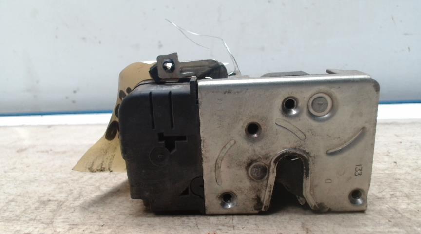 Serrure avant droit PEUGEOT 206+ Essence - 1