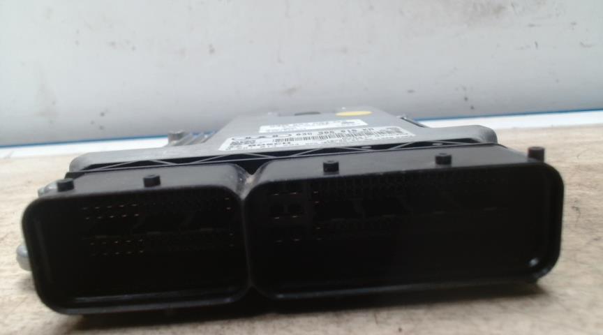 Calculateur moteur AUDI A4 2 PHASE 2 Diesel - 1