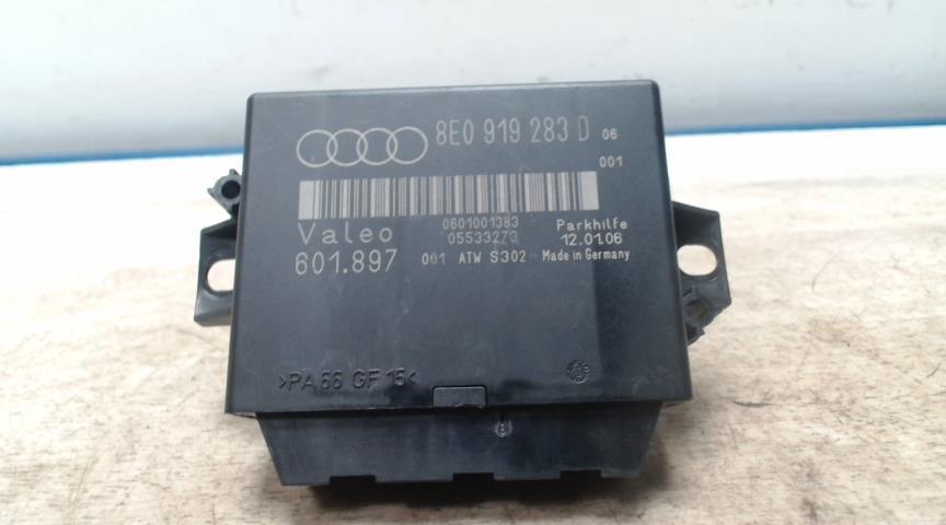 Boitier d'aide au stationnement AUDI A4 2 PHASE 2 Diesel - 1