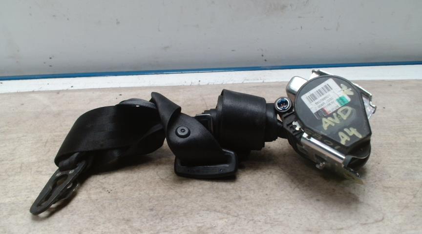 Ceinture avant droit AUDI A4 2 PHASE 2 Diesel - 1