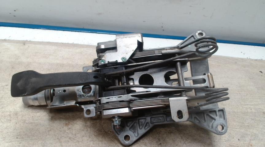 Colonne de direction AUDI A4 2 PHASE 2 Diesel - 1