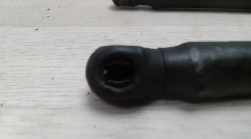 Verin de coffre CITROEN C3 1 PHASE 1 Essence - 1