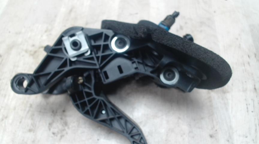 Pedale de frein FORD FIESTA 6 PHASE 2 Essence - 1