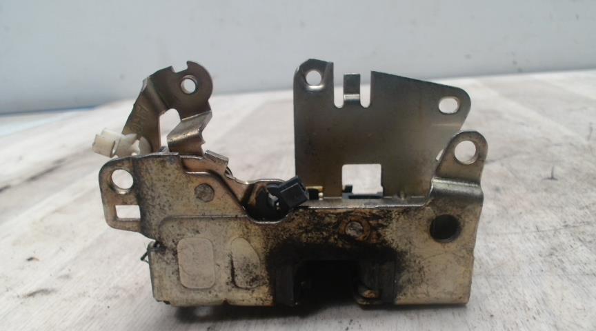 Serrure de capot RENAULT CLIO 2 PHASE 1 Essence - 1