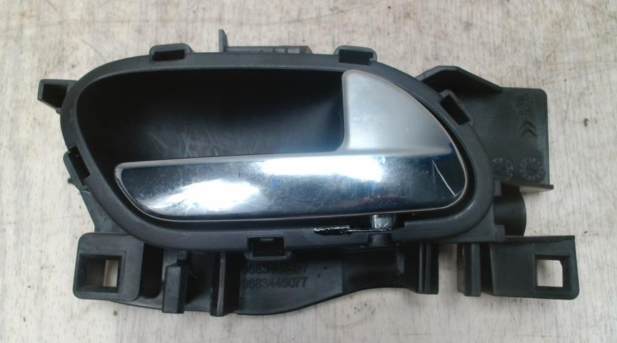 Poignee interieur arriere droit CITROEN C3 2 PHASE 1 Diesel - 1