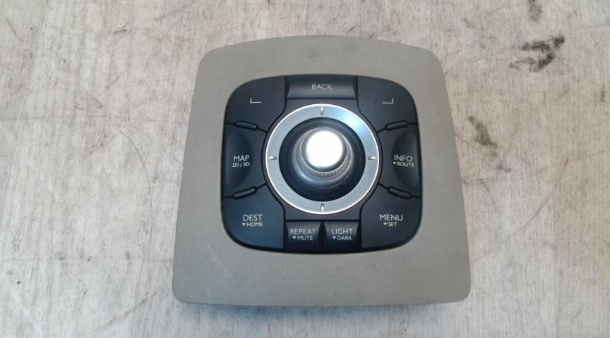 Commande GPS RENAULT GRAND SCENIC 3 PHASE 1 Diesel - 1