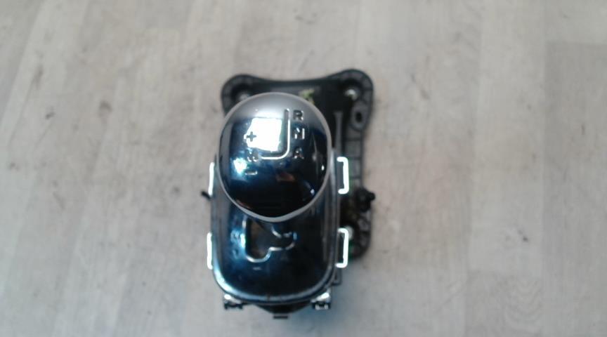 Levier de vitesses PEUGEOT 208 1 PHASE 2 Essence - 1