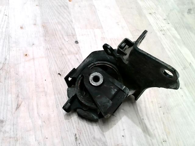 Support moteur gauche TOYOTA COROLLA VERSO 2 PHASE 1 Diesel - 1